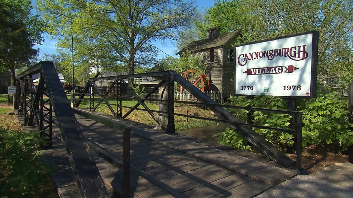 Cannonsburgh Village on NPT's Tennessee Crossroads