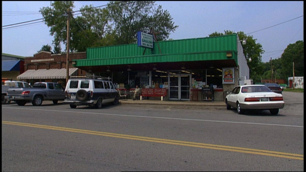 College Grove Grocery on NPT's Tennessee Crossroads