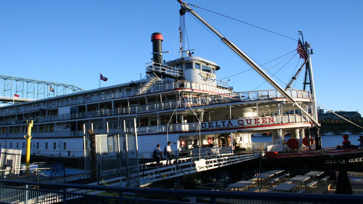 Delta Queen Steamboat & Hotel on NPT's Tennessee Crossroads
