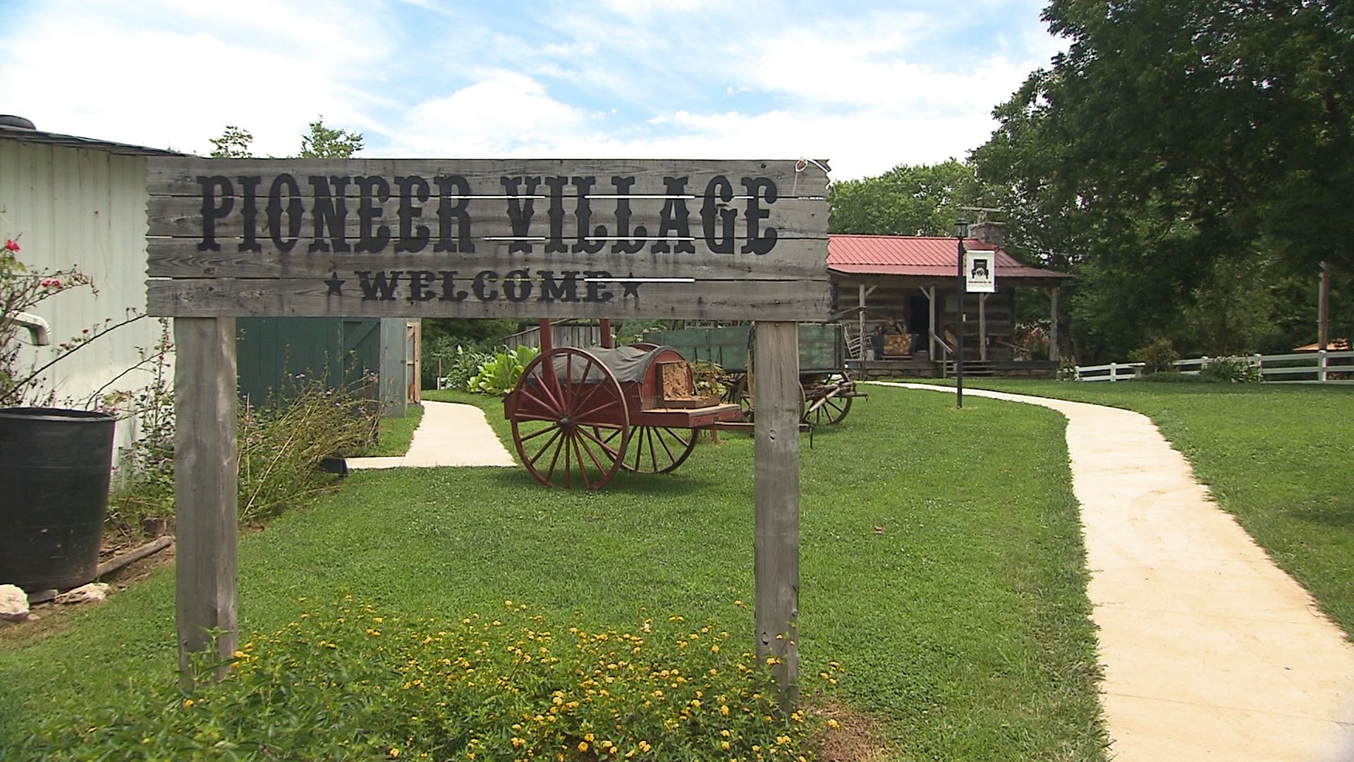 Granville Pioneer Village | Tennessee Crossroads | NPT