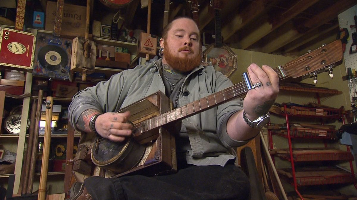 Lucky Box Guitars on NPT's Tennessee Crossroads