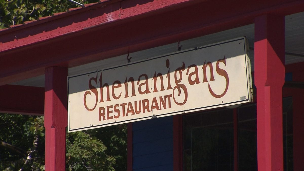 Shenanigans Restaurant on NPT's Tennessee Crossroads