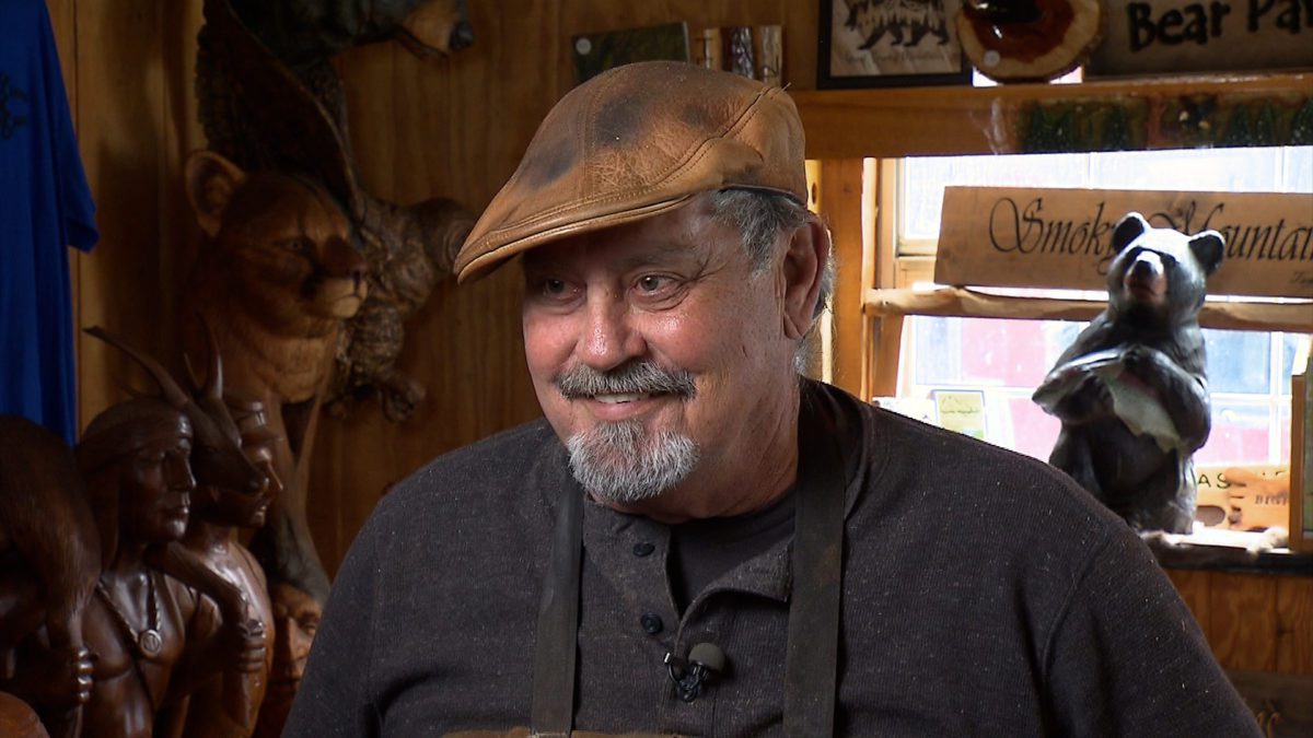 Michael Copas Master Woodcarver on NPT's Tennessee Crossroads