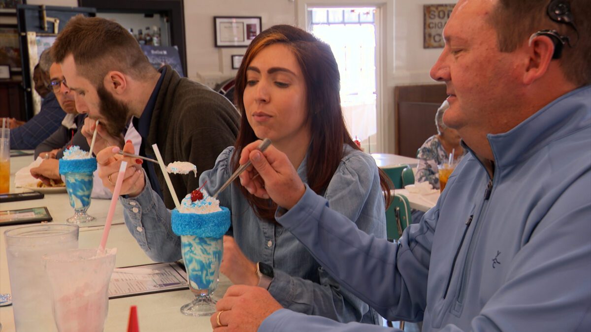 Livingston’s Soda Fountain & Grill on NPT's Tennessee Crossroads