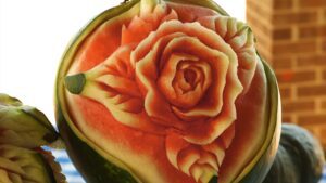 Fruit Carver - Carl Jones on NPT's Tennessee Crossroads
