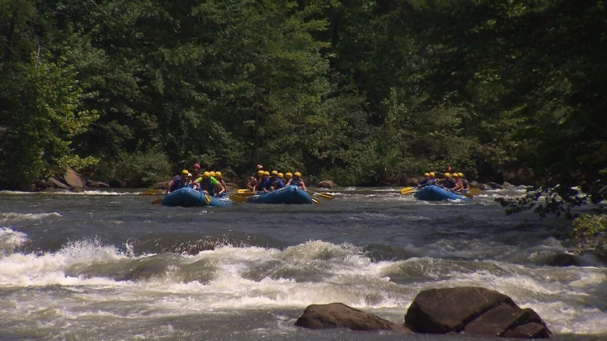 Ocoee Whitewater Rafting on NPT's Tennessee Crossroads