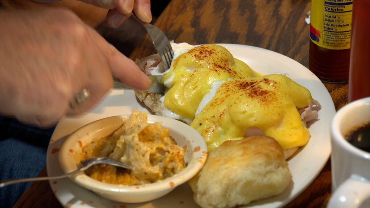 Red Rooster Cafe on NPT's Tennessee Crossroads