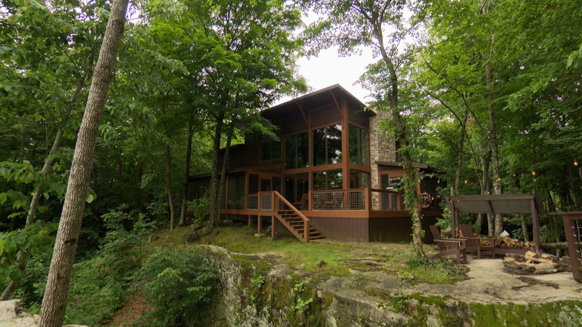 The Tree Lofts on NPT's Tennessee Crossroads